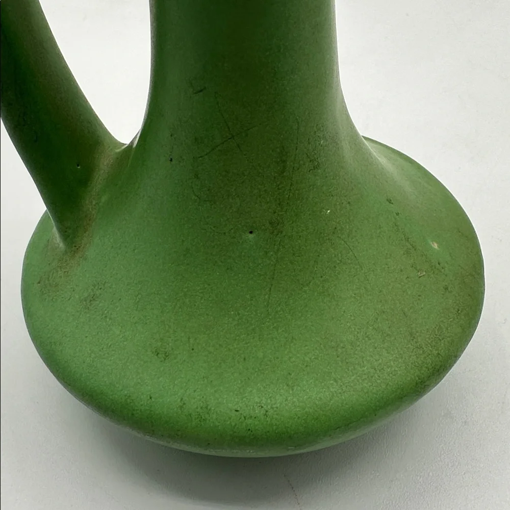 Niloak MCM, Rare Pottery Green Matte Bud Vase Pitcher. 1920s-1940s